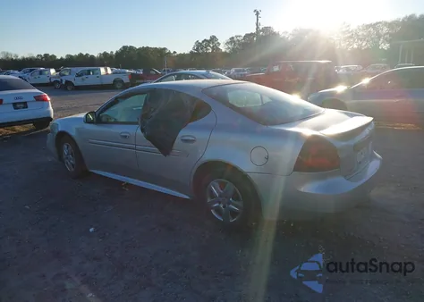 2006 Pontiac Grand Prix z USA, uszkodzony, nr VIN 2G2WP552561138227